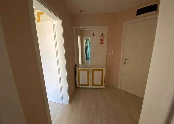 Schoene Im Harmony Monte Carlo Daire *